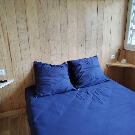 Chambre 2 A 4 Pers Gite Du Gardoir Boresse-et-Martron Eksteriør billede
