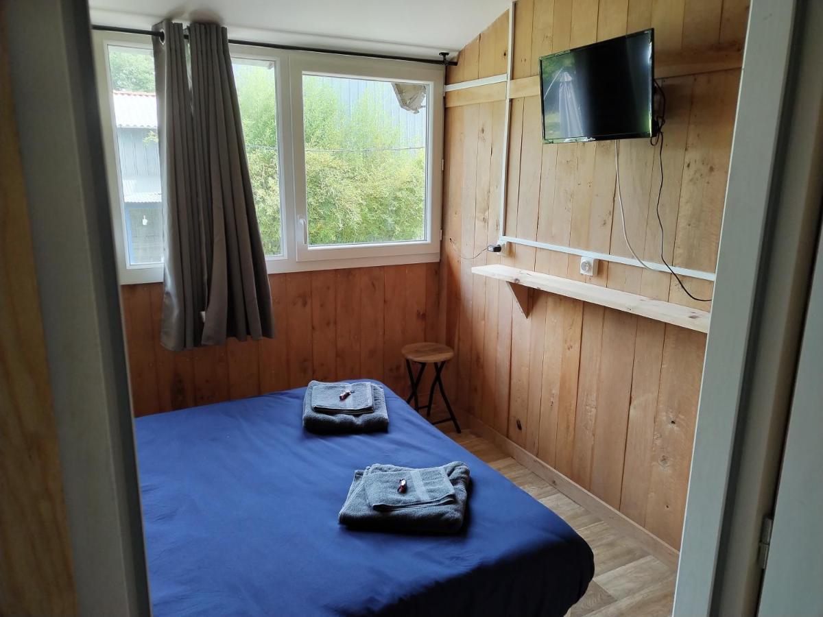Chambre 2 A 4 Pers Gite Du Gardoir Boresse-et-Martron Eksteriør billede